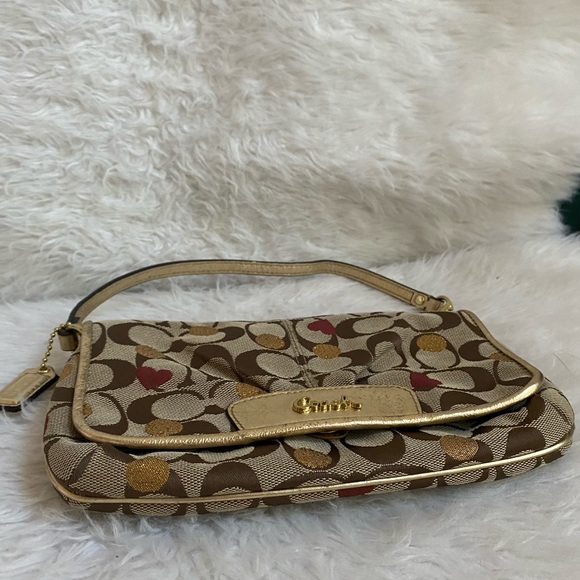 COACH SECRET ADMIRER LARGE FLAP WRISTLET WALLET 46934 - Picture 11 of 15